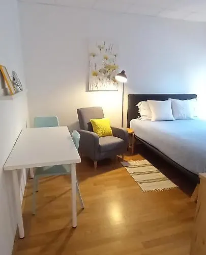 Zsa Zsa Zenta 1 Lägenhet